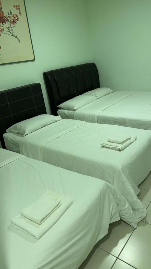 Glorious Straits Hotel  Malacca Extérieur photo